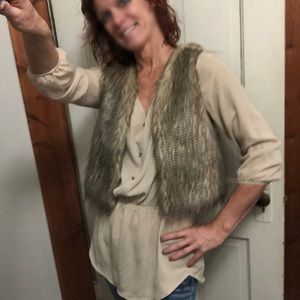 Chiffon taupe tunic